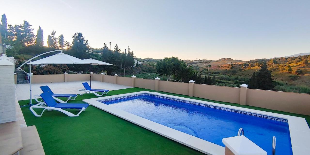 Villa Del Carmen Almayate Alto Dış mekan fotoğraf